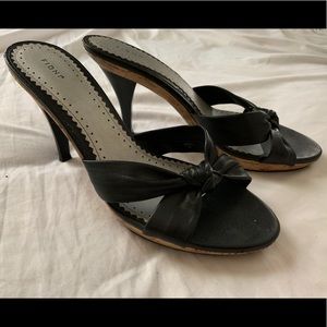 Fioni Black Heels